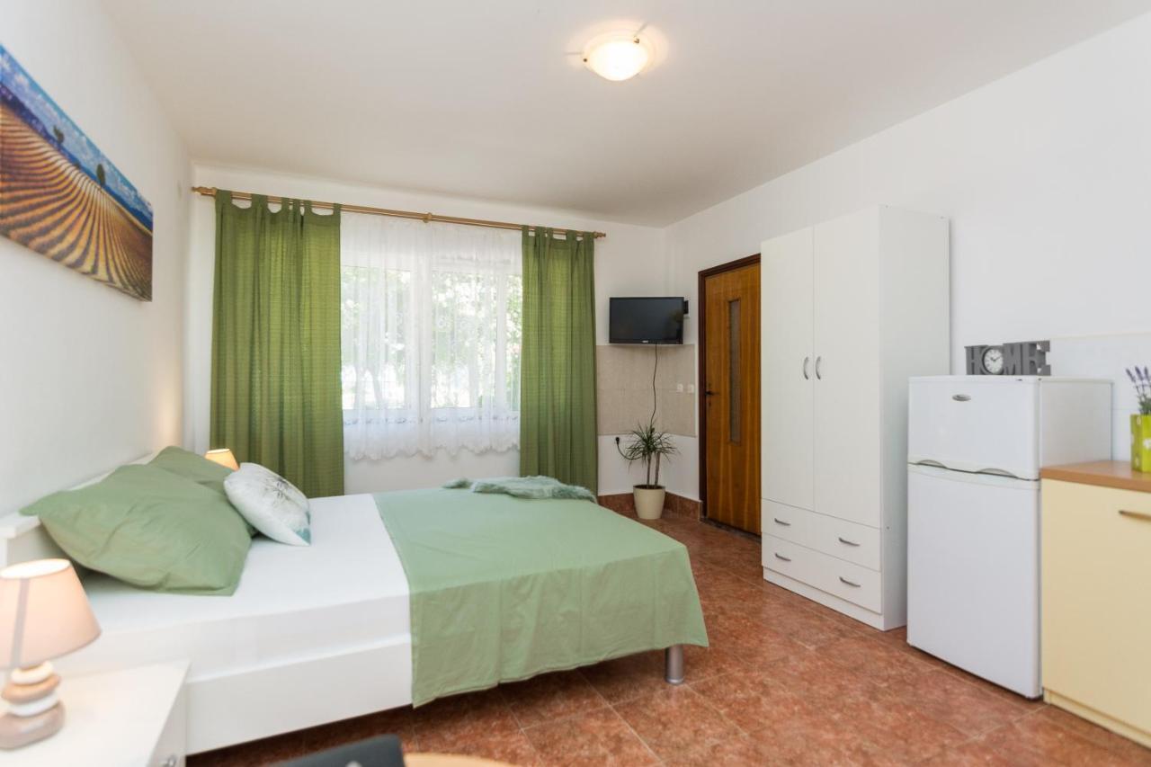 Apartments Marko Sukošan 외부 사진